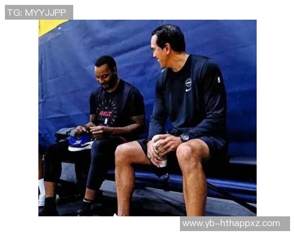 热火新援鲍威尔表现出色半场贡献13分3助攻助力球队火力全开